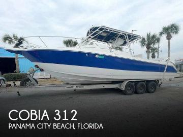 2003 Cobia 312 Sport Cabin