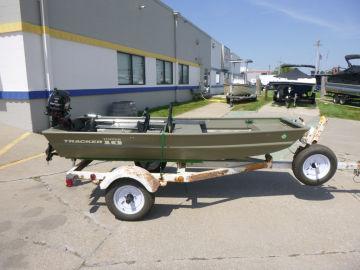 2015 Tracker Boats Topper 1032 Riveted Jon