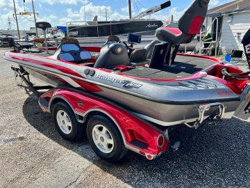 2008 Ranger Boats Comache 520z