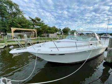 1998 Sea Ray 330 Amberjack