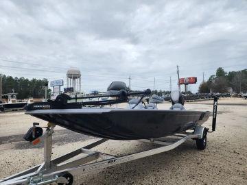 2024 Xpress Boats XP200 Catfish