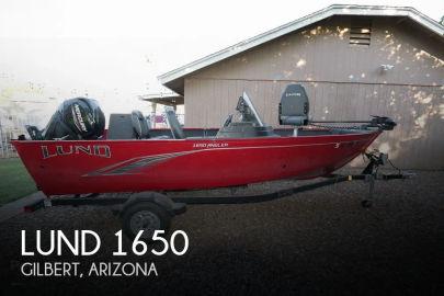 2022 Lund 1650 Angler Sport