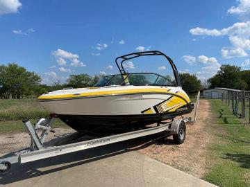 2015 Chaparral Boats Vortex 203 VRX