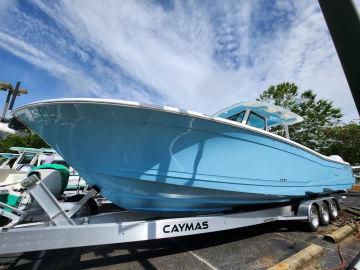 2023 Caymas Boats 401 CC