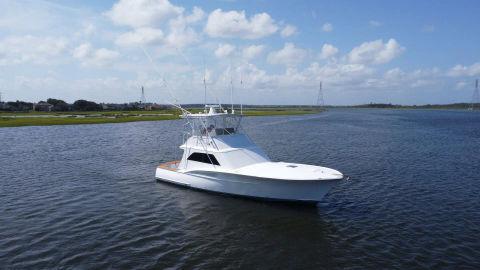 2005 Custom Carolina 48'