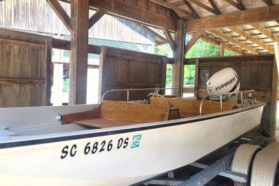 1977 Boston Whaler 17 Montauk 2015 E-Tec 90 teak