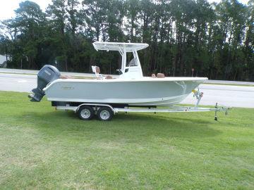 2024 SEA HUNT 229 ULTRA