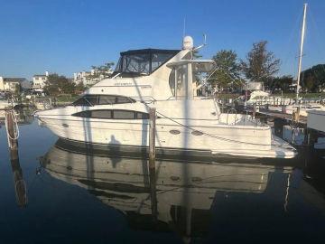 2001 Carver 444 Cockpit Motor Yacht