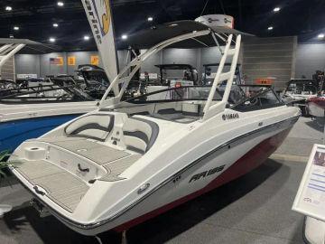 2024 Yamaha Boats AR 195