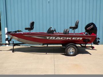 2025 Tracker Boats Pro Team 175 TF Crappie Edition