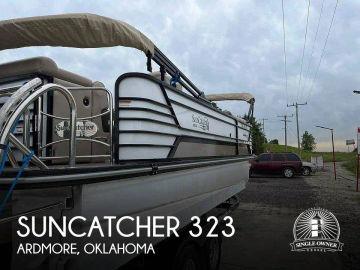 2021 SunCatcher Elite 322C Saltwater Series