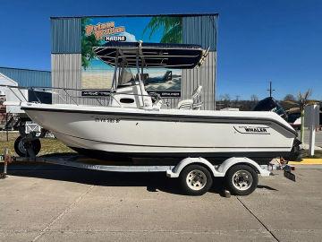 2001 Boston Whaler 210 Outrage