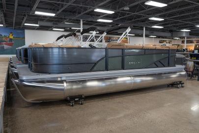 2024 Crest Pontoons Classic LX 220 L Great Lakes Edition