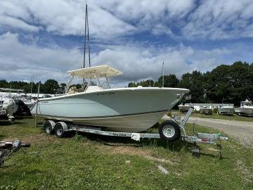 2013 Cobia 296 CC