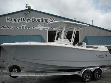 2024 Robalo R230 Center Console