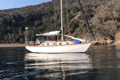 1985 Cape Dory 36'