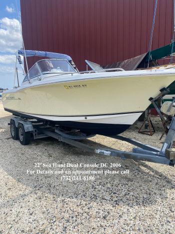 2006 Sea Hunt 22 Escape Dual Console