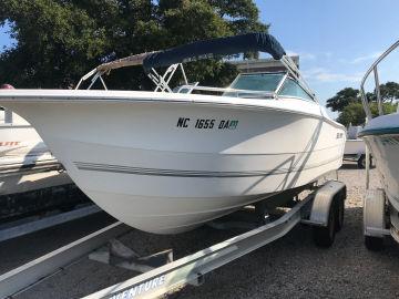 2005 Sea Pro 206DC