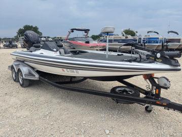 2013 Skeeter FX21