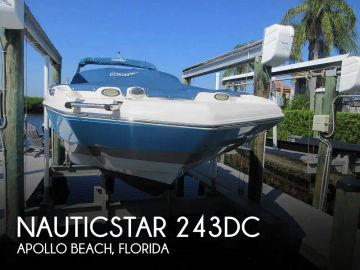 2017 NauticStar 243DC