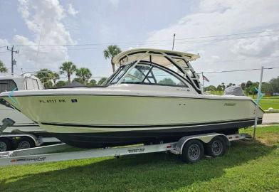 2013 Pursuit DC 265 Dual Console