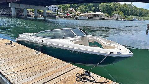 2004 Sea Ray 200 Select