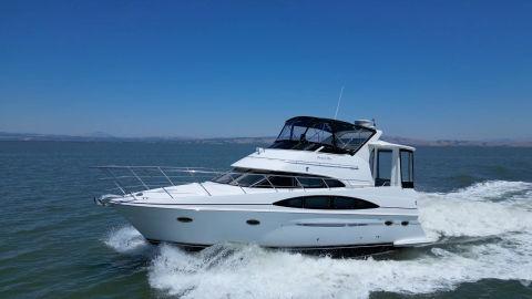 2000 Carver 396 Motor Yacht