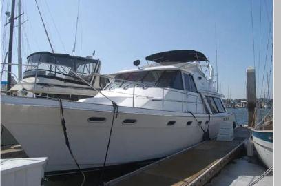 1992 Bayliner 4588 Pilothouse MY