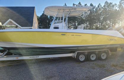 2005 Boston Whaler 320 Outrage