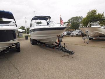 2005 Crownline 316 LS