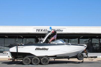 2025 Malibu Boats 25 LSV