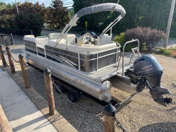 2018 Godfrey Pontoons SW 2186 C4 TT-25