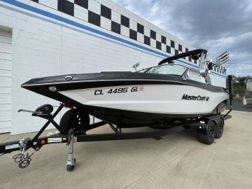 2019 Mastercraft XT22