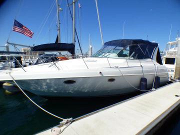 1995 Cruisers Yachts 3570 Esprit