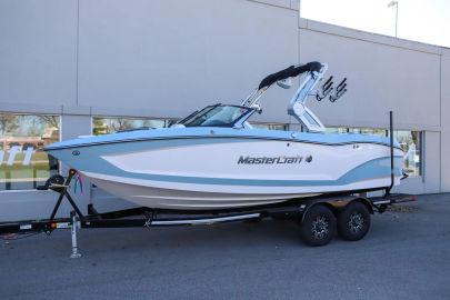 2023 MasterCraft X22