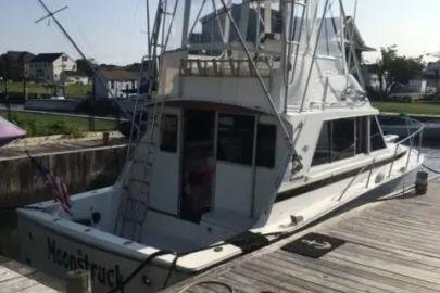 1977 Bertram 33 Sport Fisherman