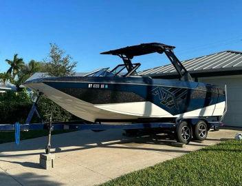 2021 Tige ATX Surf Boats 24 Type-S