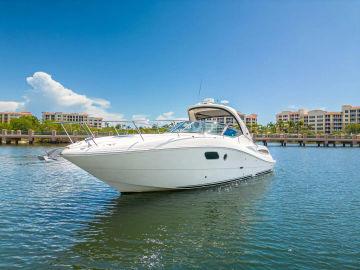 2011 Sea Ray 350 Sundancer