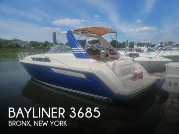 1998 Bayliner Avanti 3685