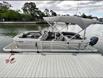 2021 Bennington (Pontoons) SX22