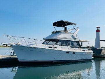 1992 Bayliner 3288 Motor Yacht