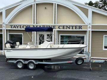 2024 BOSTON WHALER 190 MONTAUK