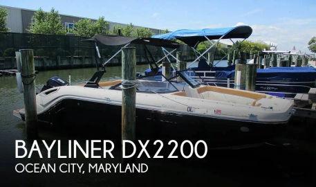 2022 Bayliner DX2200