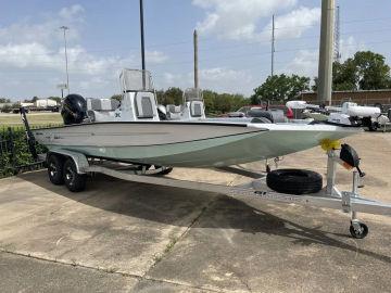 2025 Xpress Boats H22 Bay