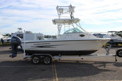 2004 Hydra-Sports 230 WA Lightning Series