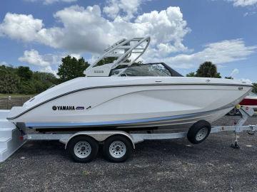 2024 Yamaha Marine 222S