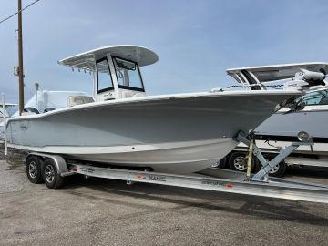 2022 Sea Hunt Gamefish 27