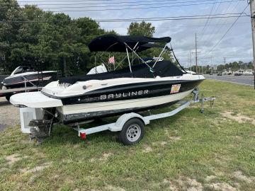 2011 Bayliner 185