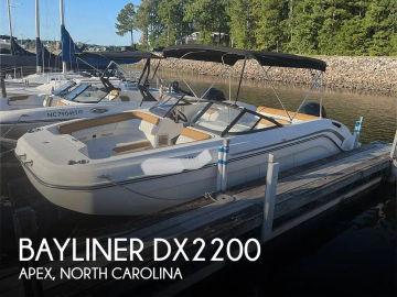 2022 Bayliner DX2200