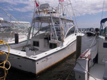 1999 Albemarle 305 Express Fisherman